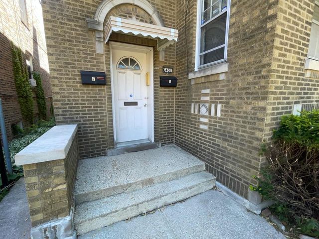 6451 S Vernon Avenue, Chicago, IL 60637