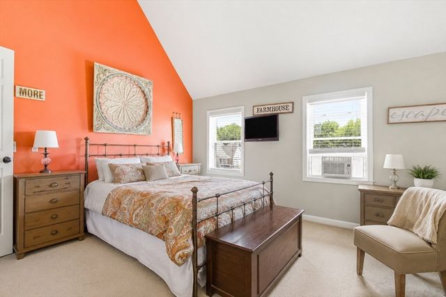 47 Old Colony Ln 240, Marshfield, MA 02050