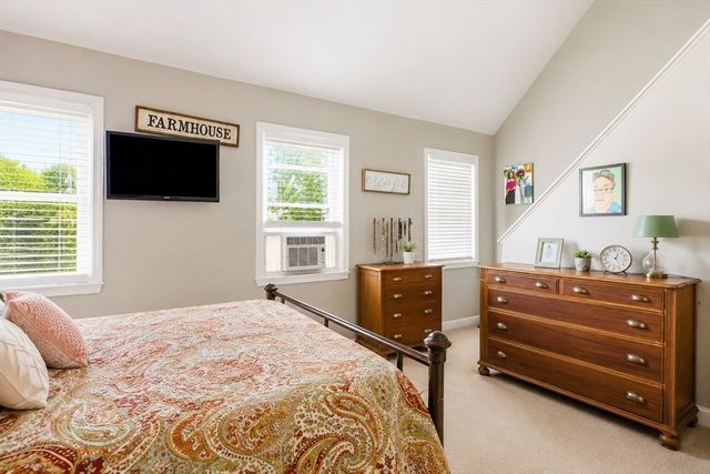 47 Old Colony Ln 240, Marshfield, MA 02050