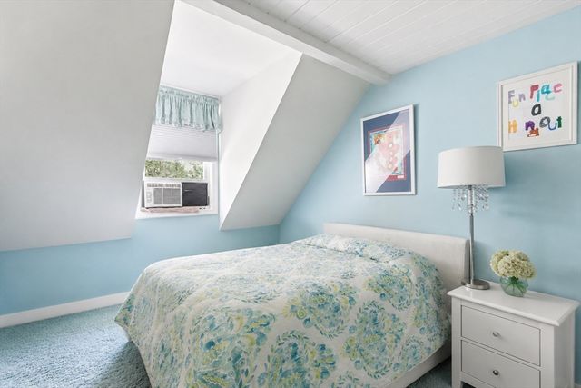 47 Old Colony Ln 240, Marshfield, MA 02050