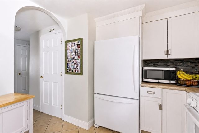 47 Old Colony Ln 240, Marshfield, MA 02050