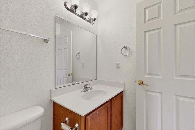 2740 WILDER Loop NE, Rio Rancho, NM 87144