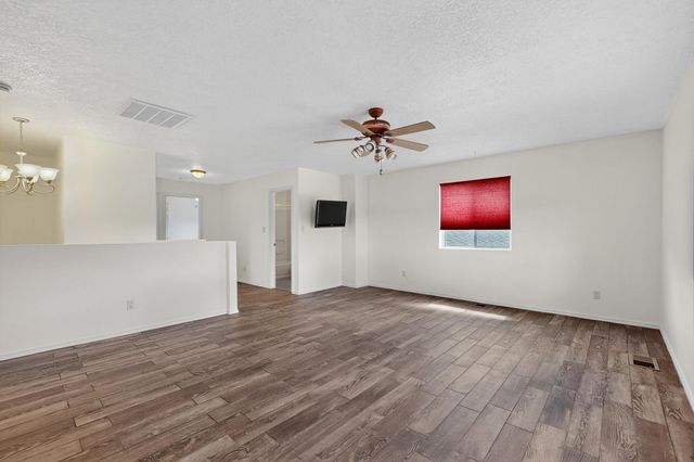 2740 WILDER Loop NE, Rio Rancho, NM 87144