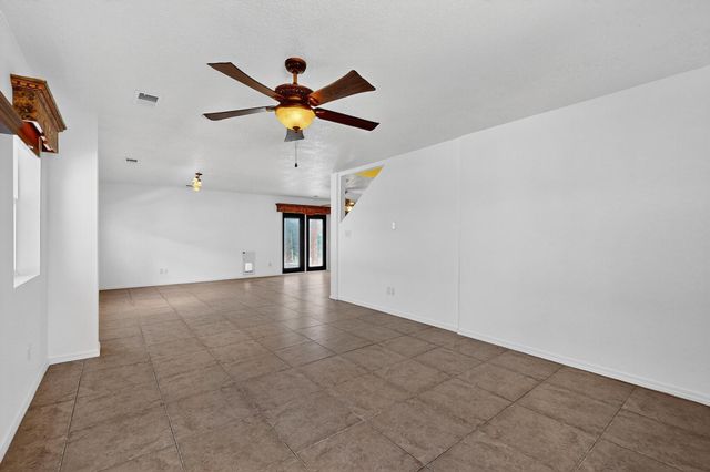 2740 WILDER Loop NE, Rio Rancho, NM 87144