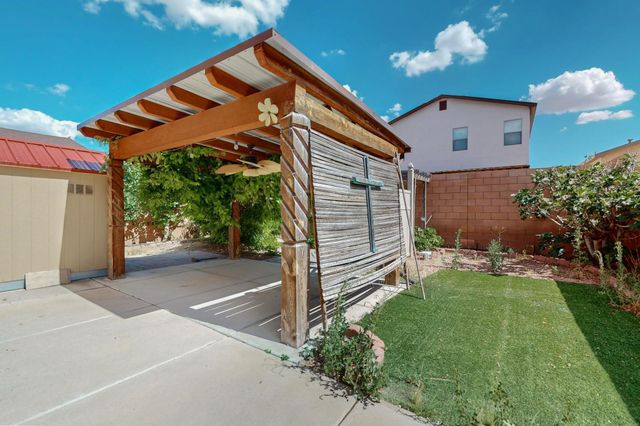 2740 WILDER Loop NE, Rio Rancho, NM 87144