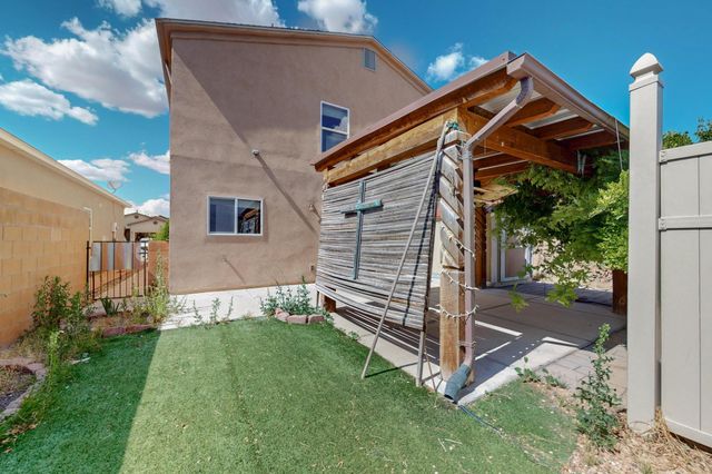 2740 WILDER Loop NE, Rio Rancho, NM 87144