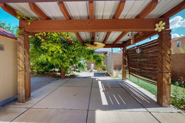 2740 WILDER Loop NE, Rio Rancho, NM 87144