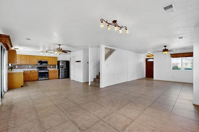 2740 WILDER Loop NE, Rio Rancho, NM 87144