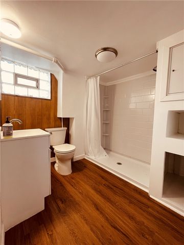 709 Charles St, Carnegie, PA 15106