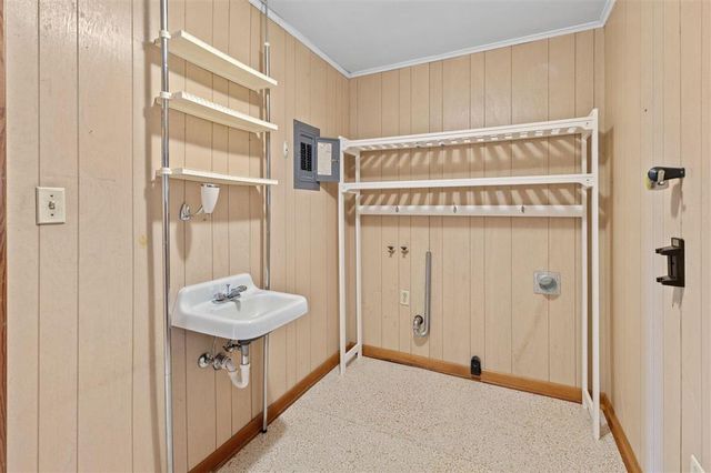 4250 Trailer Town Road, Jennings, LA 70546