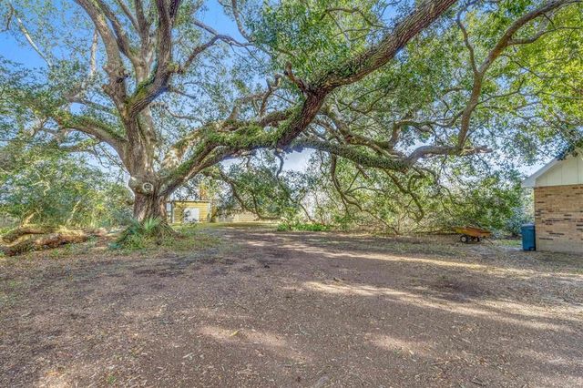 4250 Trailer Town Road, Jennings, LA 70546