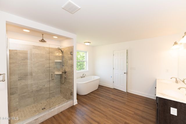 38 Tamarack Street, Ballston, NY 12019