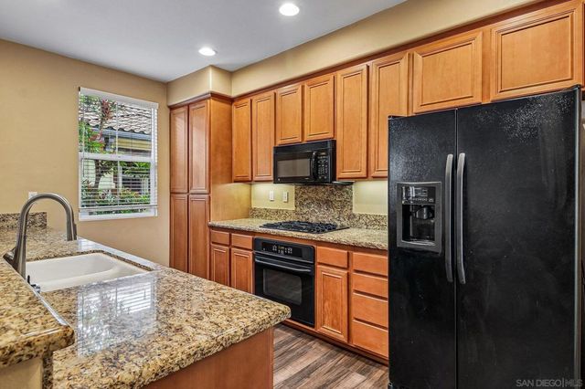 152 Via Montisi, Santee, CA 92071