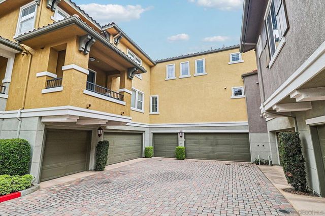 152 Via Montisi, Santee, CA 92071