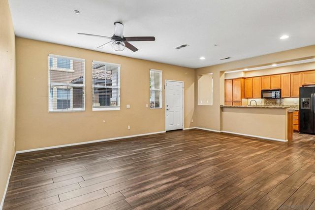 152 Via Montisi, Santee, CA 92071