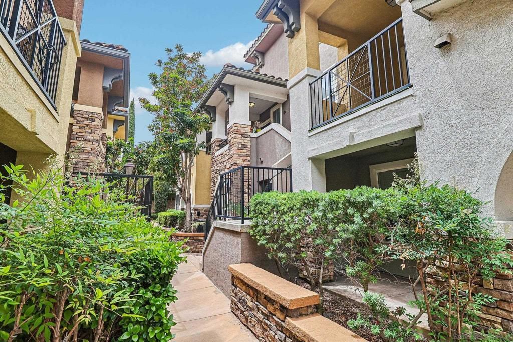 152 Via Montisi, Santee, CA 92071