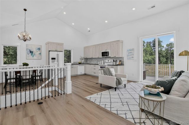 19404 Hilltop Pines Path, Monument, CO 80132