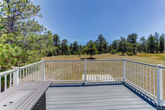 19404 Hilltop Pines Path, Monument, CO 80132