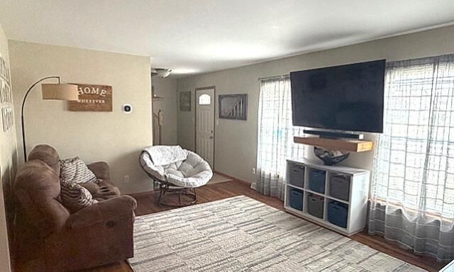 1661 Falcon DRIVE, Hartford, WI 53027