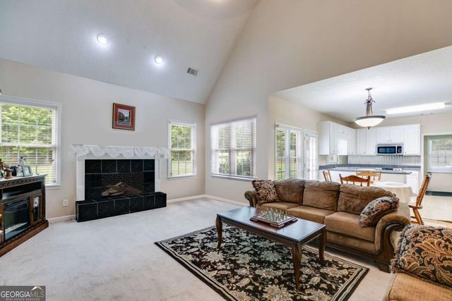 215 Watershed Way, Fayetteville, GA 30215