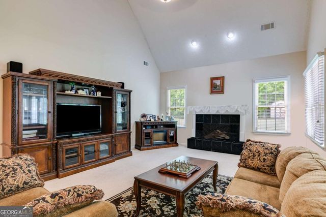 215 Watershed Way, Fayetteville, GA 30215