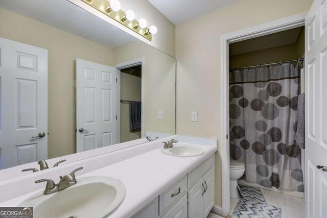 215 Watershed Way, Fayetteville, GA 30215