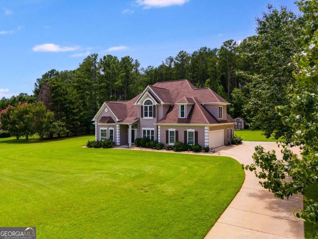 215 Watershed Way, Fayetteville, GA 30215