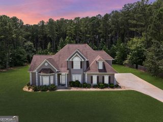 215 Watershed Way, Fayetteville, GA 30215