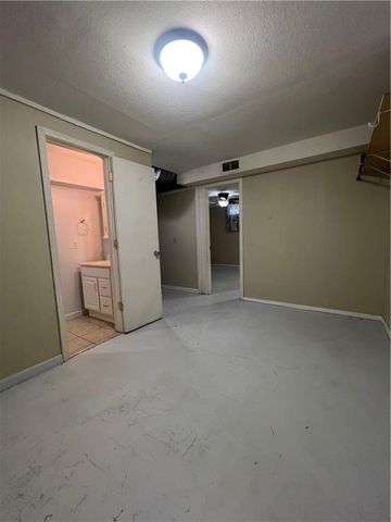 1208 S Murray Avenue, Sedalia, MO 65301