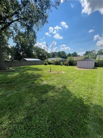 1208 S Murray Avenue, Sedalia, MO 65301