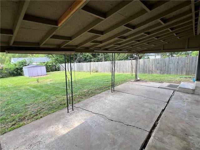 1208 S Murray Avenue, Sedalia, MO 65301