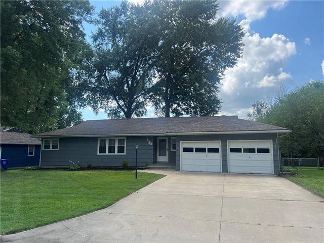 1208 S Murray Avenue, Sedalia, MO 65301