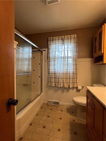 1208 S Murray Avenue, Sedalia, MO 65301