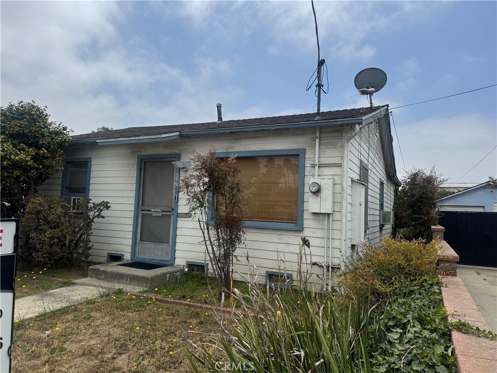 1406 W 223rd Street, Torrance, CA 90501