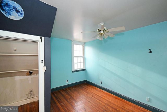 4 STATE ST, Lansdale, PA 19446