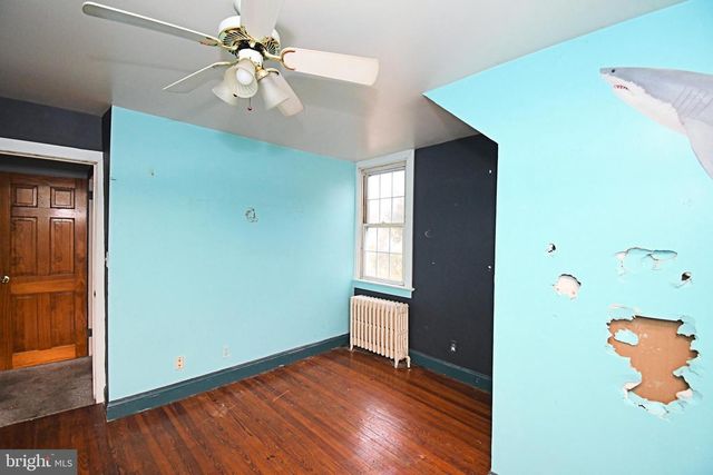 4 STATE ST, Lansdale, PA 19446