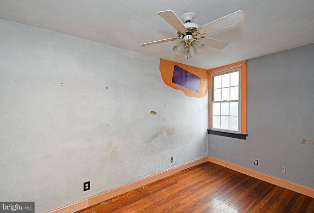 4 STATE ST, Lansdale, PA 19446