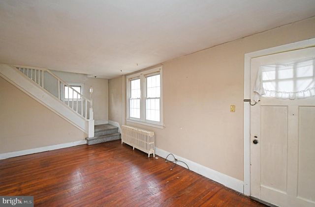 4 STATE ST, Lansdale, PA 19446