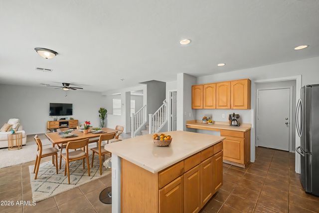 3131 W APOLLO Road, Phoenix, AZ 85041