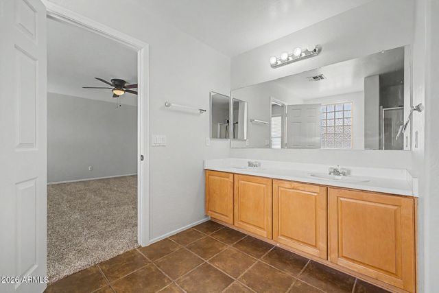3131 W APOLLO Road, Phoenix, AZ 85041