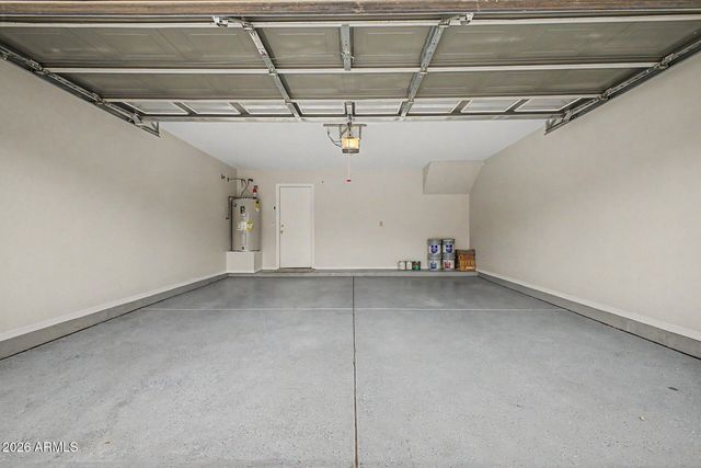 3131 W APOLLO Road, Phoenix, AZ 85041