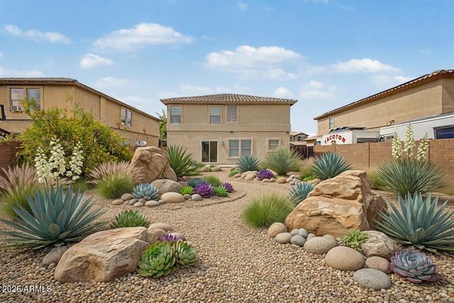 3131 W APOLLO Road, Phoenix, AZ 85041