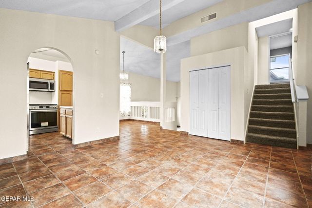 7304 DESIERTO AZUL Drive, El Paso, TX 79912
