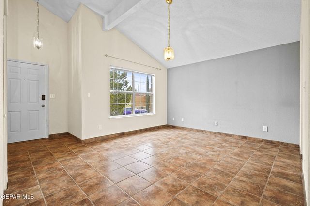 7304 DESIERTO AZUL Drive, El Paso, TX 79912