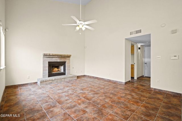 7304 DESIERTO AZUL Drive, El Paso, TX 79912