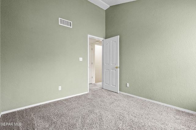 7304 DESIERTO AZUL Drive, El Paso, TX 79912
