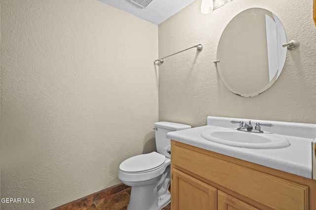 7304 DESIERTO AZUL Drive, El Paso, TX 79912