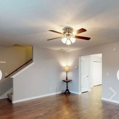 102 Glen Valley Cir, Smyrna, TN 37167