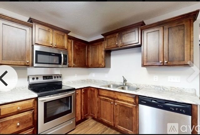 102 Glen Valley Cir, Smyrna, TN 37167