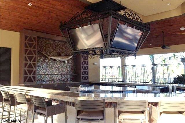 9566 Trevi CT 4943, Naples, FL 34113